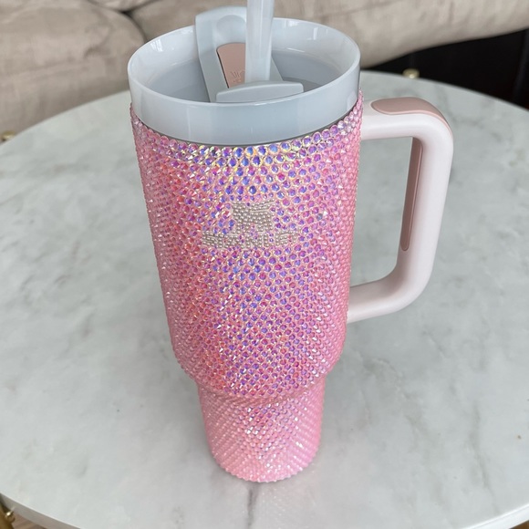 Stanley Rhinestone 40oz Quencher H2.O Flowstate Tumbler - Picture 3 of 12